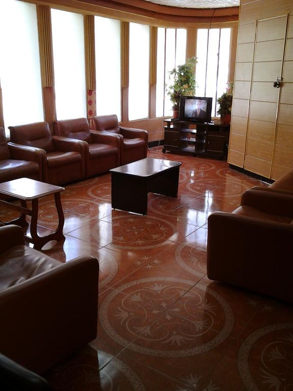 Regis Hotel เบรุต ภายนอก รูปภาพ